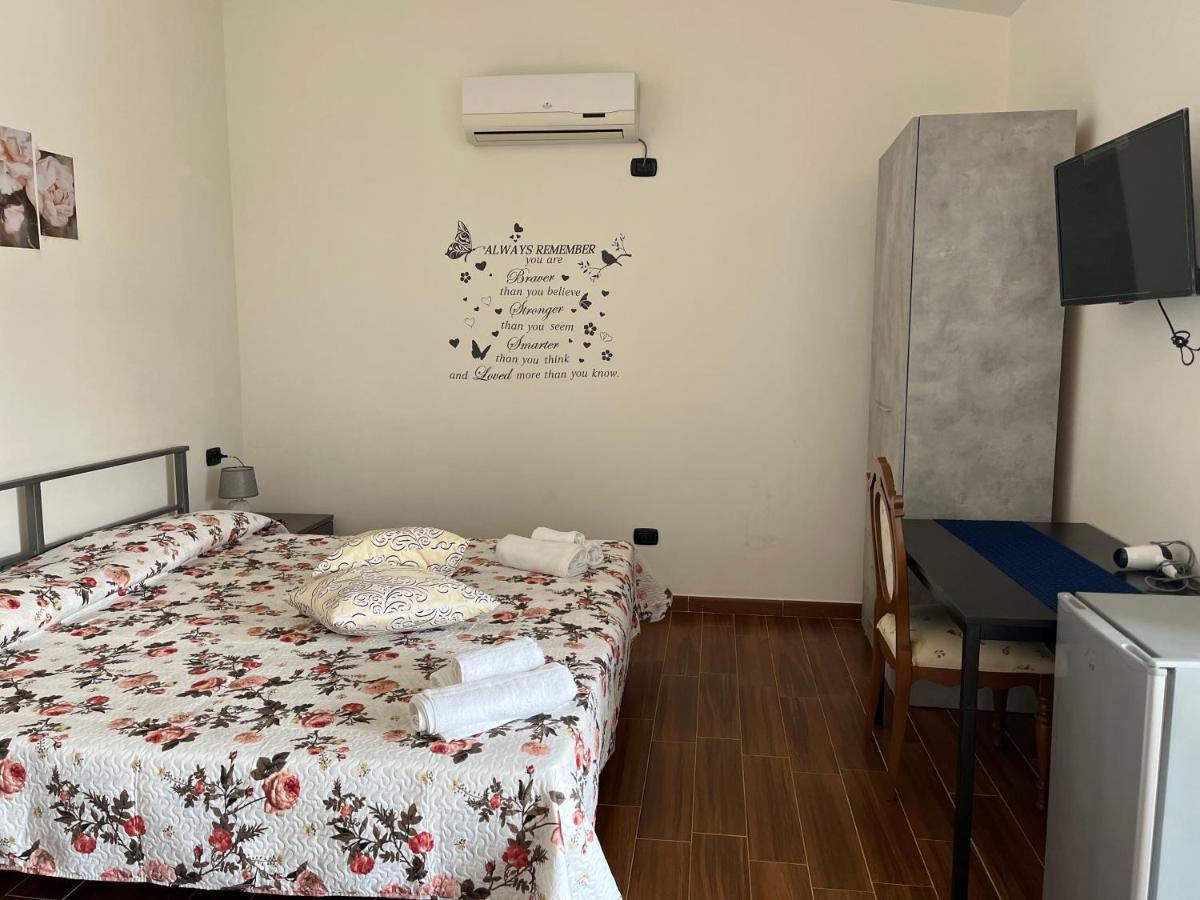B&B Piandelidei Сасари Екстериор снимка