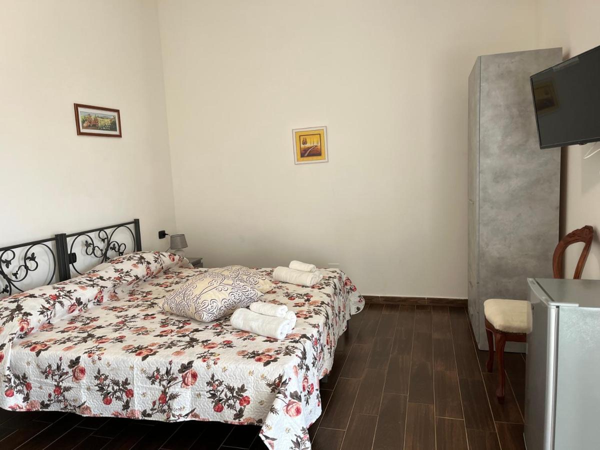 B&B Piandelidei Сасари Екстериор снимка