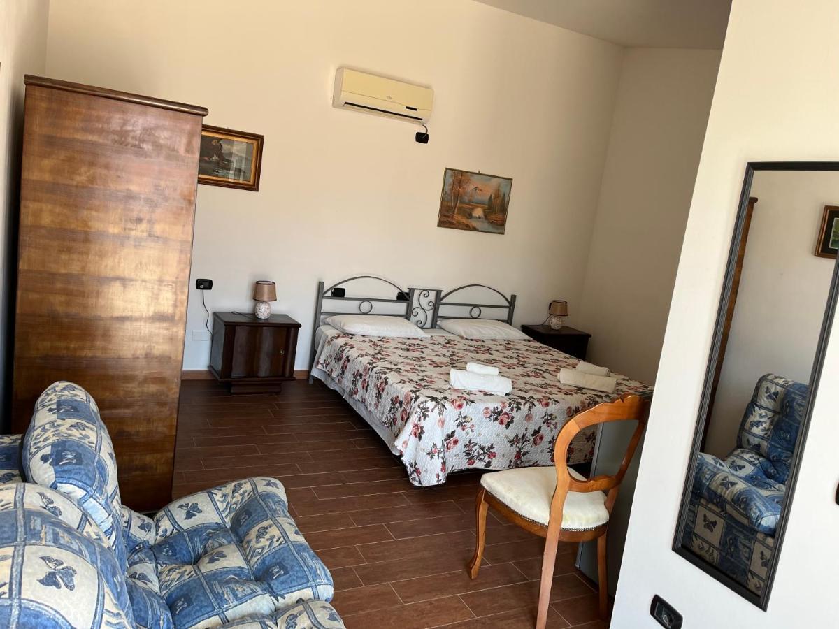 B&B Piandelidei Сасари Екстериор снимка